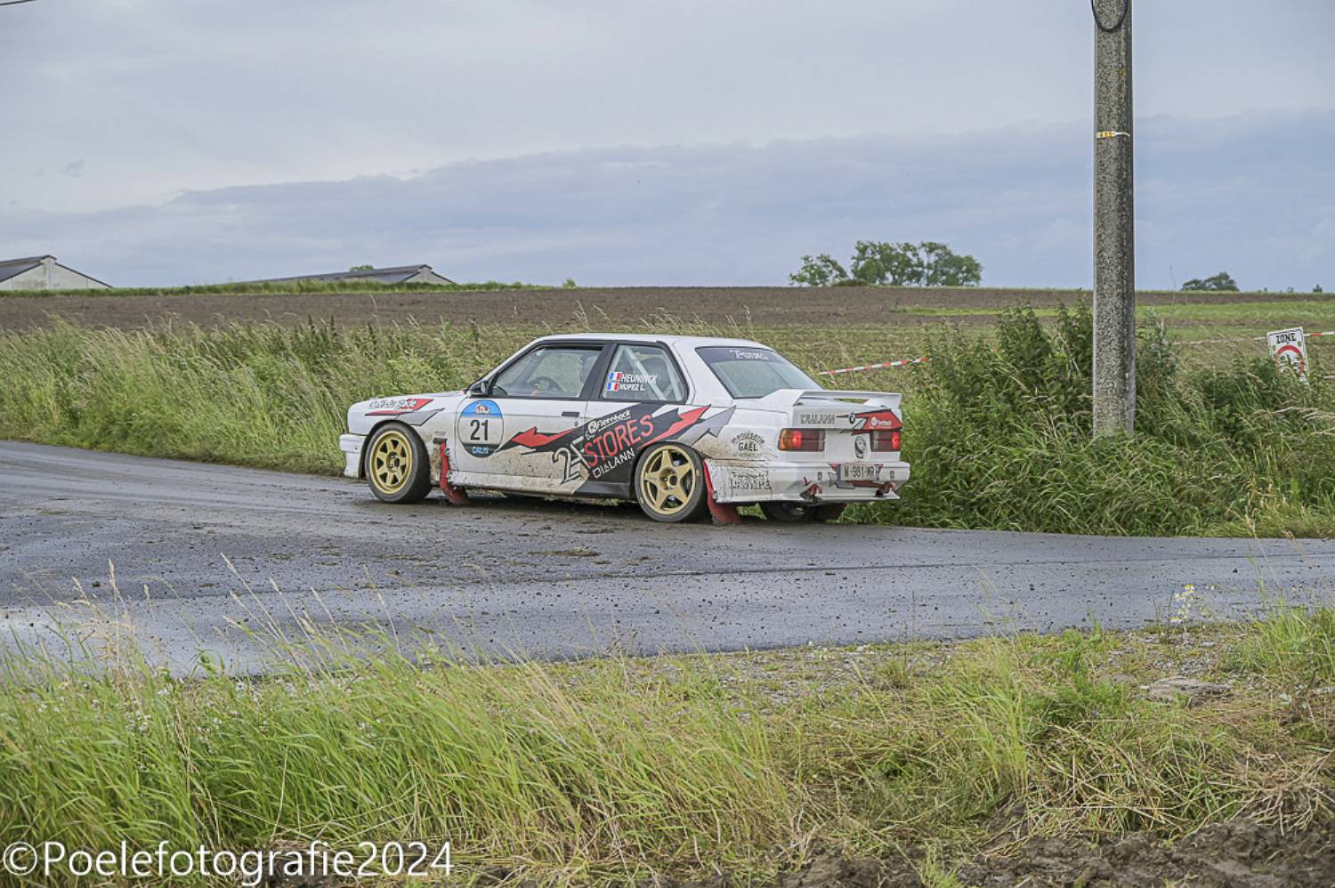 Foto-album Rally van Wervik door Geert Evenepoel is toegevoegd.