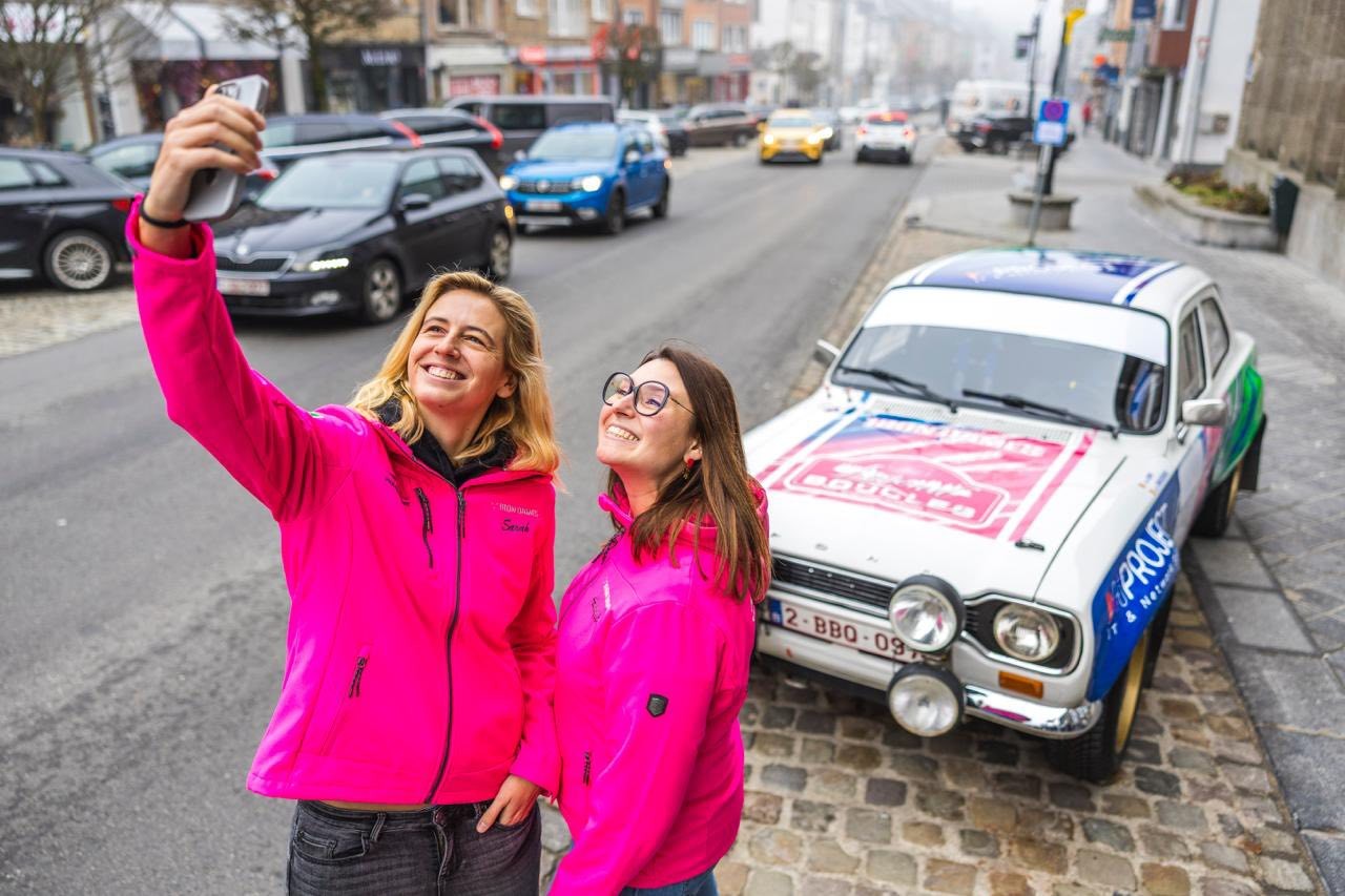 Sarah Bovy aan de start van de Legend Boucles @ Bastogne!